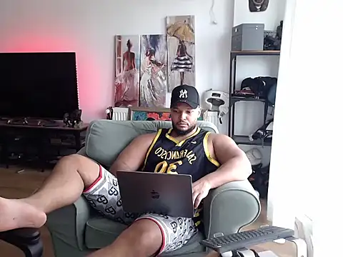Snapshot of 1LordKingsley chatting on 16, 7, 2026 1LordKingsley online show from 16, 7, 2026