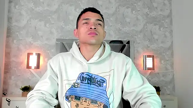 Snapshot of gerson_zt chatting on 22, 2, 2025 gerson zt online show from 22, 2, 2025