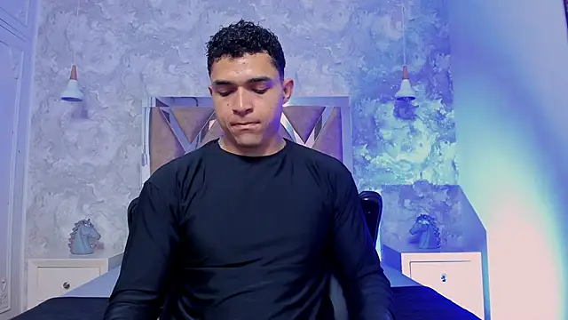 Snapshot of gerson_zt chatting on 9, 10, 2025 gerson zt online show from 9, 10, 2025