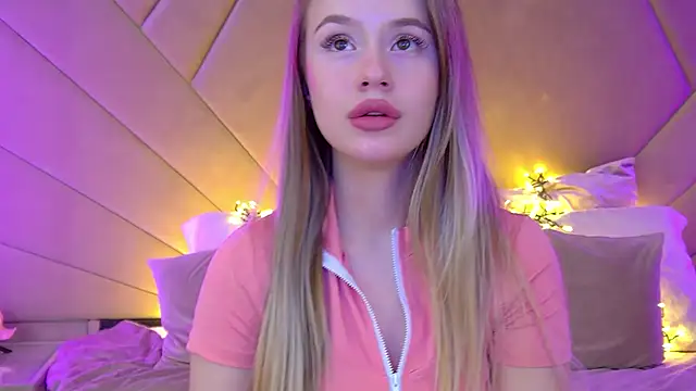 MilanaBalmain online show from 12, 3, 2025