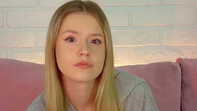 MilanaBalmain online show from 1, 10, 2025