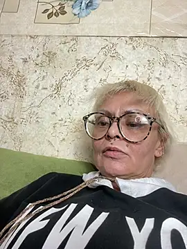 Snapshot of Gardener_of_Illusions chatting on 7, 3, 2025 Gardener of Illusions online show from 7, 3, 2025