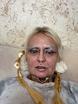 Snapshot of Gardener_of_Illusions chatting on 21, 9, 2025 Gardener of Illusions online show from 21, 9, 2025