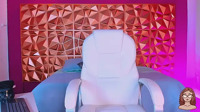 keendaall online show from 1, 3, 2025