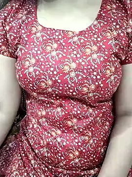 Snapshot of Tapur- chatting on 15, 9, 2025 Tapur- online show from 15, 9, 2025