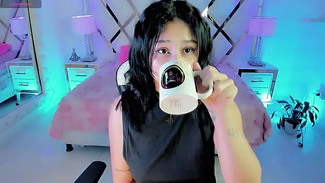 sexyy kitty18 online show from 11, 4, 2026