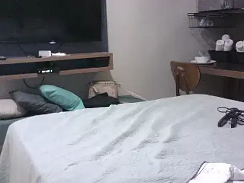Snapshot of pornstarbrezillian chatting on 6, 2, 2025 pornstarbrezillian online show from 6, 2, 2025
