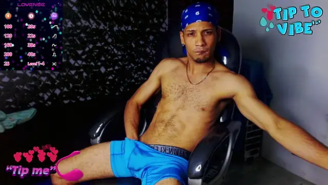 Snapshot of SonicJ25 chatting on 14, 2, 2025 SonicJ25 online show from 14, 2, 2025