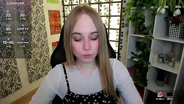 LianaBright online show from 10, 3, 2025