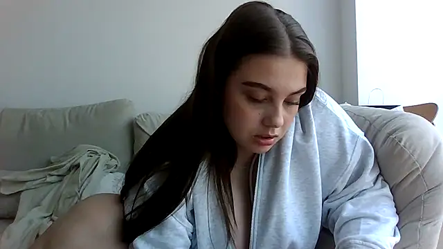 Krystal Tx online show from 8, 7, 2026