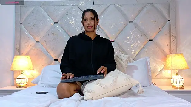 Snapshot of Anna_risse chatting on 28, 2, 2025 Anna risse online show from 28, 2, 2025