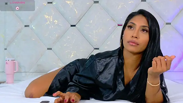 Snapshot of Anna_risse chatting on 3, 10, 2025 Anna risse online show from 3, 10, 2025