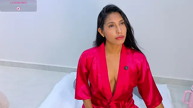 Anna risse online show from 14, 4, 2026