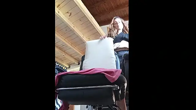 jessiburningheels online show from 22, 11, 2025