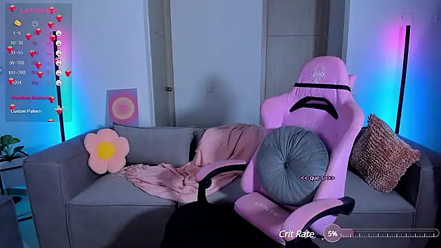 Snapshot of lupejones chatting on 4, 12, 2024 lupejones online show from 4, 12, 2024