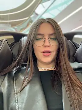 meow girl online show from 25, 3, 2026