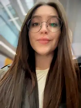 Snapshot of meow_girl chatting on 22, 4, 2026 meow girl online show from 22, 4, 2026