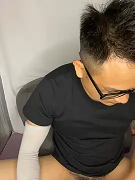 lixiaoshuai8 online show from 2, 4, 2026