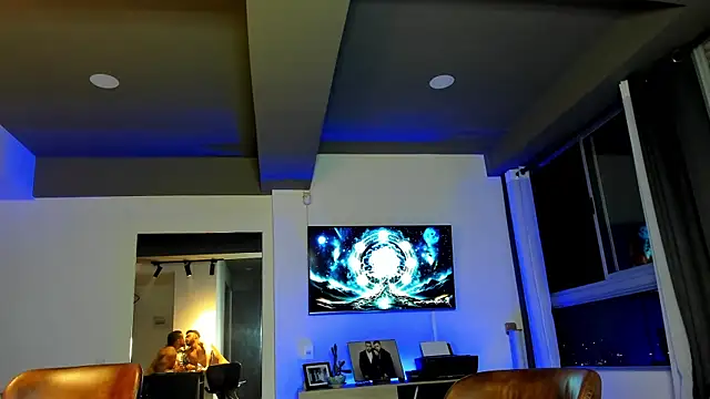 Maximo Marcelo online show from 4, 2, 2025