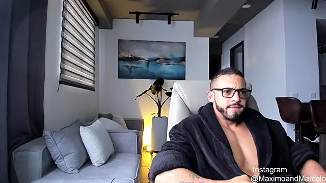 Maximo Marcelo online show from 18, 3, 2025