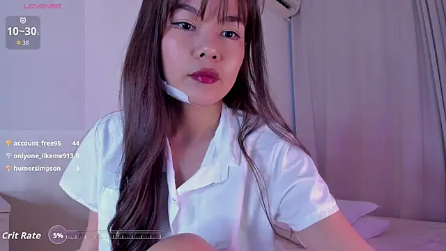 Snapshot of moonlight8_ chatting on 25, 4, 2026 moonlight8 online show from 25, 4, 2026