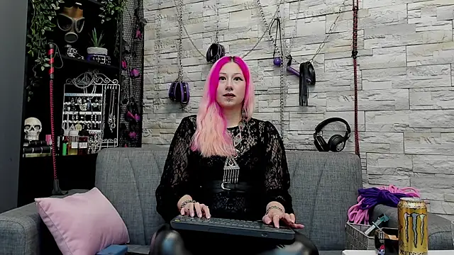 CruelMistress online show from 13, 12, 2024