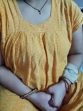 milf-kaira online show from 21, 12, 2024