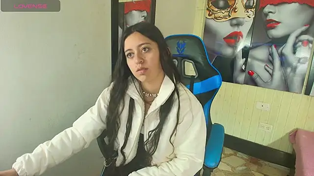 zoe connor19 online show from 15, 9, 2025