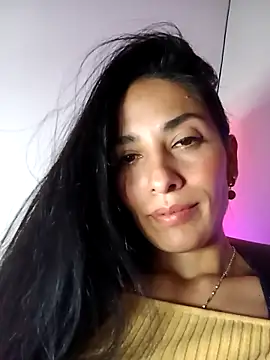 chloewildd  online show from 22, 10, 2025