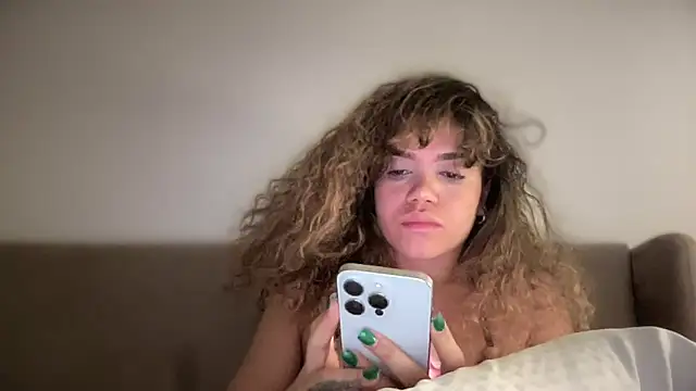 Snapshot of brithneysquirt chatting on 18, 9, 2025 brithneysquirt online show from 18, 9, 2025