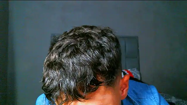 Snapshot of beautiful_james chatting on 24, 1, 2025 beautiful james online show from 24, 1, 2025