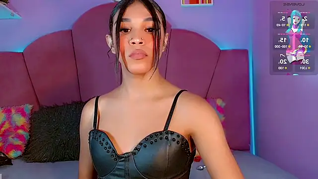 Snapshot of ValentinaMarinn chatting on 12, 12, 2024 ValentinaMarinn online show from 12, 12, 2024