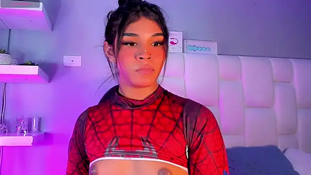 Snapshot of ValentinaMarinn chatting on 10, 1, 2025 ValentinaMarinn online show from 10, 1, 2025