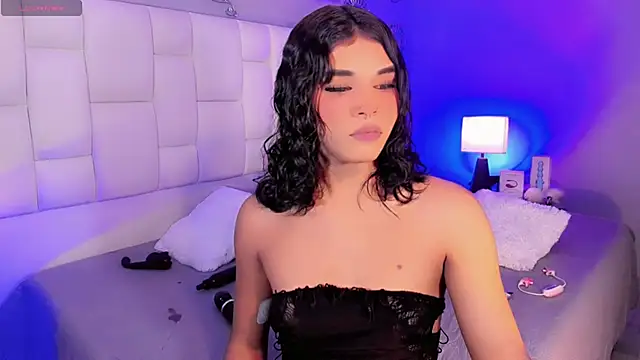 Snapshot of ValentinaMarinn chatting on 22, 2, 2025 ValentinaMarinn online show from 22, 2, 2025