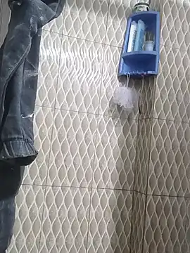 Tu papi 69  online show from 20, 11, 2025