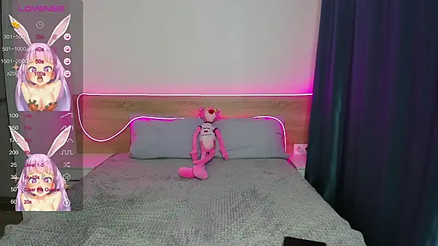 Snapshot of Kitty_Aurora chatting on 6, 12, 2024 Kitty Aurora online show from 6, 12, 2024