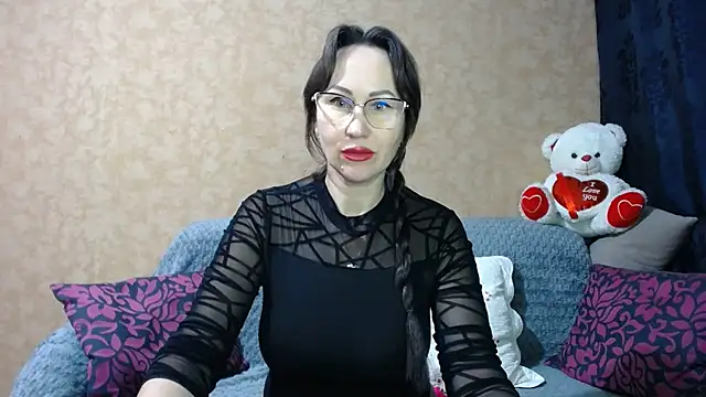 MilfBrunet online show from 27, 2, 2025