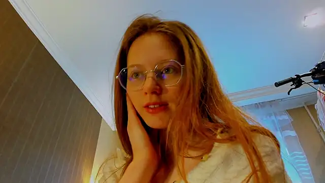 Fire Luna online show from 8, 1, 2025