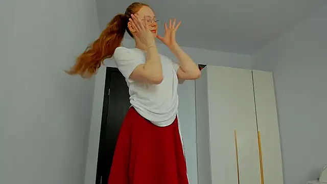 Fire Luna online show from 18, 3, 2025