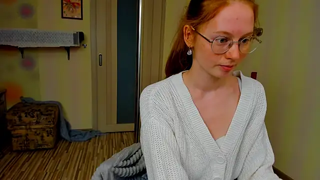 Fire Luna online show from 6, 10, 2025