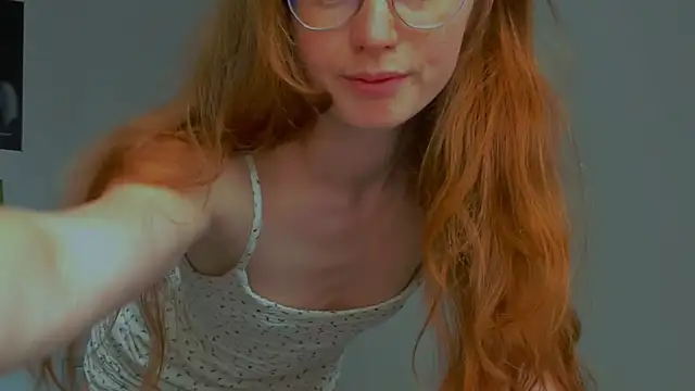 Snapshot of Fire_Luna chatting on 16, 7, 2026 Fire Luna online show from 16, 7, 2026