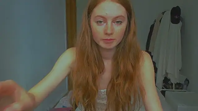 Snapshot of Fire_Luna chatting on 28, 7, 2026 Fire Luna online show from 28, 7, 2026