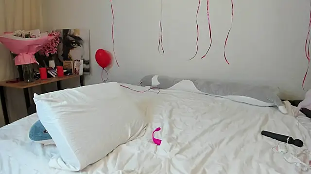 Shadow Dance online show from 21, 2, 2025