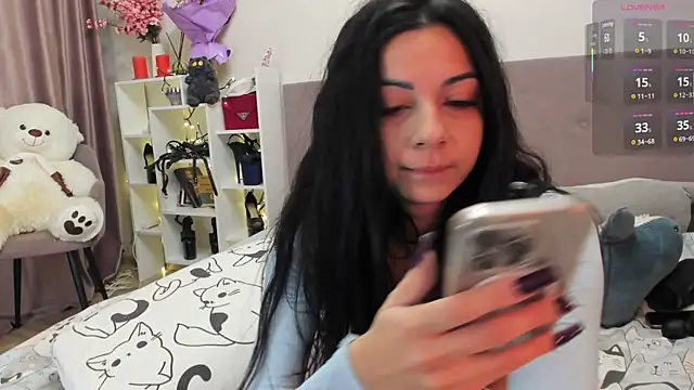 Shadow Dance online show from 26, 9, 2025