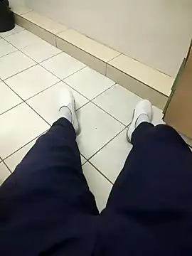 gatmoreno1 online show from 26, 9, 2025