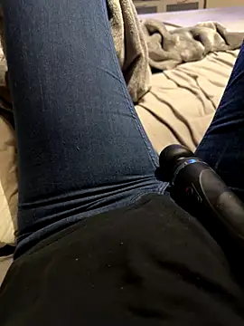 Ana-05 online show from 13, 10, 2025