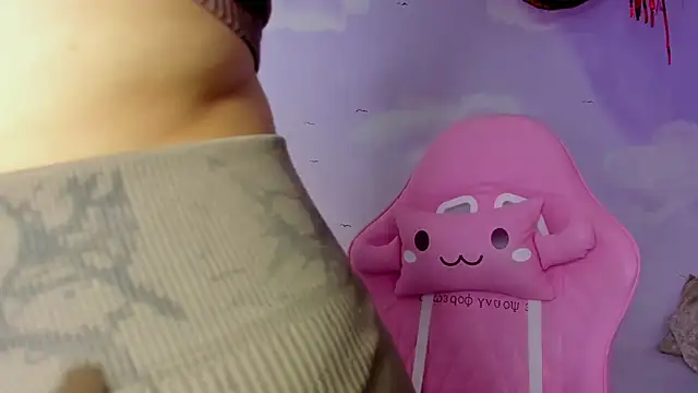 carolayrosse online show from 28, 2, 2025