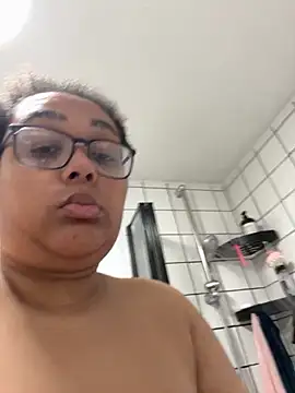 vanilla chocolate23 online show from 14, 11, 2025