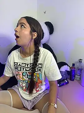 IamSteph13 online show from 19, 10, 2025