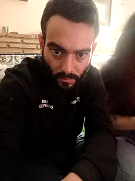 Mami papi sex online show from 15, 1, 2026